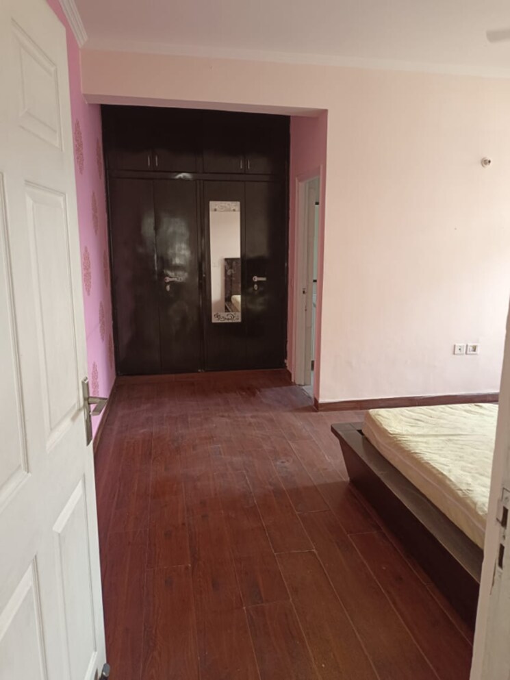 Room, sandwoods-spangle-condos 3 Bedroom 1720 Sq.Ft. Apartment In Kishanpura Zirakpur 7504219