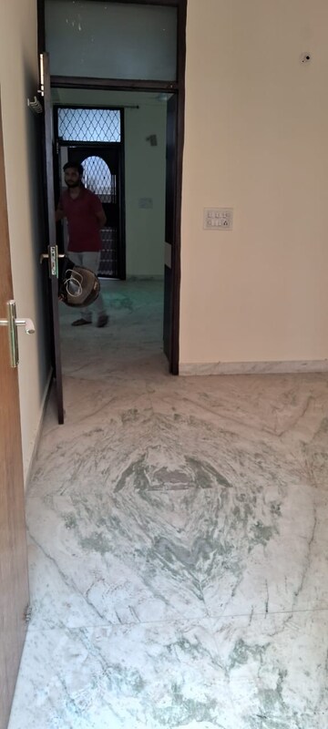 Room in 2 BHK Builder Floor at Khanpur – for Sale