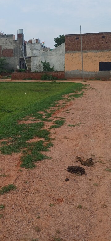  Plot For Sale in Bhopani Village