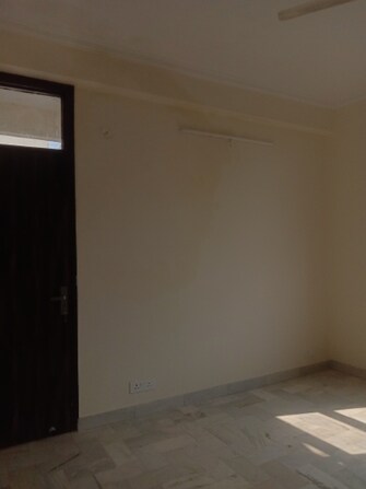 2 BHK Apartment For Rent in Devika Apartments Vaishali Sector 2 Ghaziabad  7504568