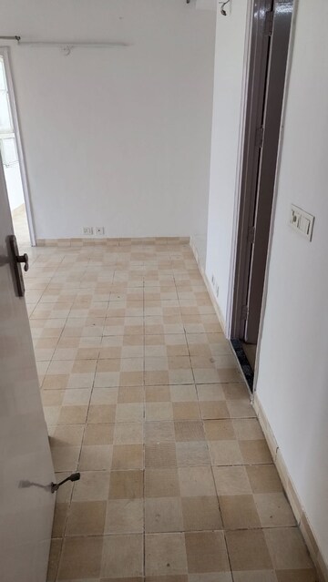 Staircase in 2.5 BHK Apartment at BPTP Princess Park, Sector 86 – for Sale