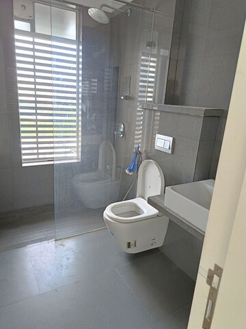Bathroom in 3 BHK Apartment at Soham Crystal Spires, Ghodbunder Road – for Sale