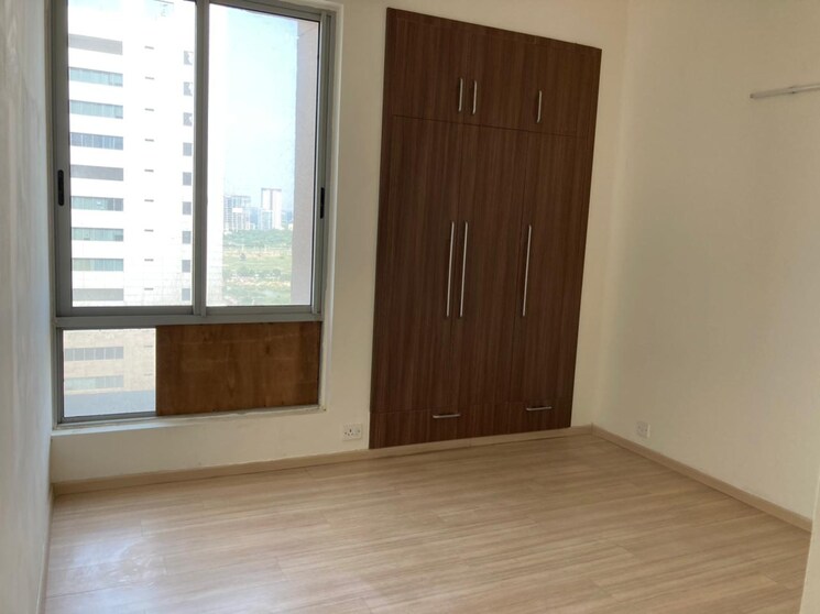 Room, pioneer-park-phase-1 2 Bedroom 1200 Sq.Ft. Apartment In Sector 61 Gurgaon 7504806