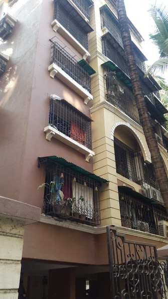 2 BHK Apartment For Rent in Suyog CHS Goregaon West Goregaon West Mumbai  7504808