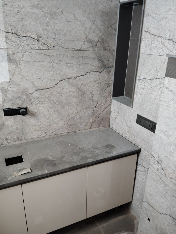 Kitchen, bptp-eden-estate 4 Bedroom 2430 Sq.Ft. Builder Floor In Sector 81 Faridabad 7504879