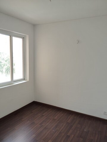 Room in 4 BHK Builder Floor at Bptp Park Floors I, Sector 77 – for Sale