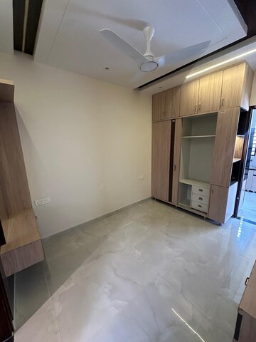 Room in 3 BHK Villa at Sector 125 – for Sale