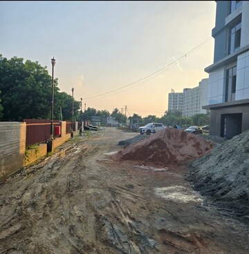  Shop – Exterior View View at VHR Winsten Park, Knowledge Park V Greater Noida - for Sale