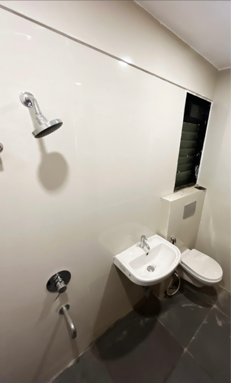 Bathroom, panom-park-malad 3 Bedroom 844 Sq.Ft. Apartment In Goraswadi Mumbai 7504991