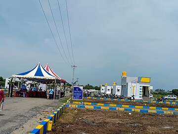  Plot For Sale in Redhills
