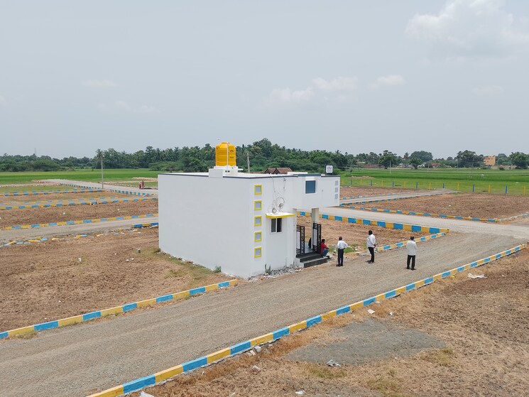 undefined, redhills  1500 Sq.Ft. Plot In Redhills Chennai 7505117