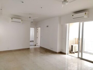 Room in 3 BHK Apartment at Pareena Micasa, Sector 68 – for Sale