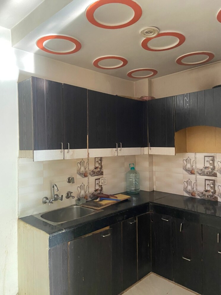 Kitchen, sainik vihar 2 Bedroom 612 Sq.Ft. Builder Floor In Sainik Vihar Delhi 7505415