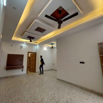 Room in 4 BHK Villa at Chakarata Road – for Sale