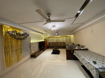 Kitchen in 4 BHK Apartment at Santacruz West – for Sale