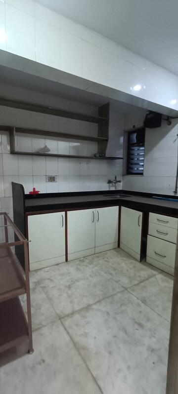 2 BHK Apartment For Rent in Legend Apartment Santacruz Santacruz East Mumbai  7505610