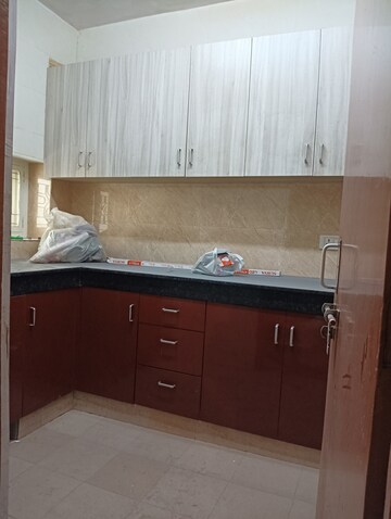 Kitchen in 2 BHK Apartment at Vasant Apartment Mayur Vihar, Mayur Vihar 1 – for Rent