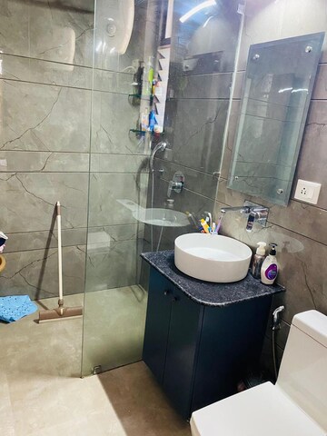 रेसिडेंशियल फ्लैट वर्ग फुट फॉर रेंट इन सेक्टर 6, द्वारका दिल्ली  7506354