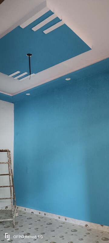 Room in 2 BHK Independent House at Eldeco Uday, Iim Road – for Sale