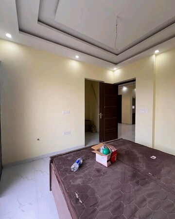 Room in 6+ BHK Independent House at Sector 117 – for Sale