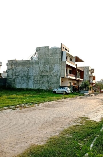  Plot For Sale in Sector 118