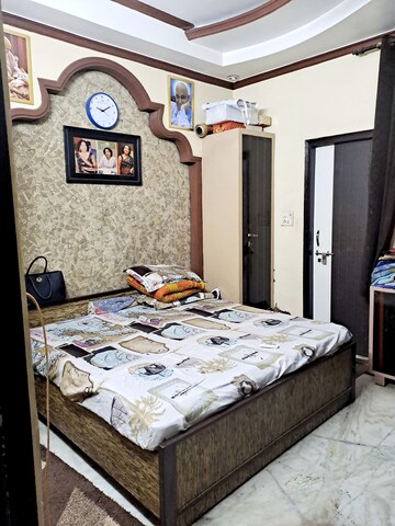 Bedroom in 3 BHK Builder Floor at Aman Plaza, Shakti Khand iv – for Sale