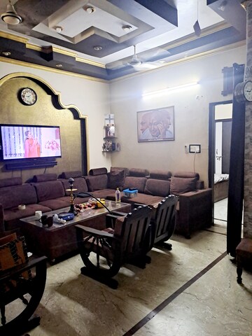 Gym in 3 BHK Builder Floor at Aman Plaza, Shakti Khand iv – for Sale