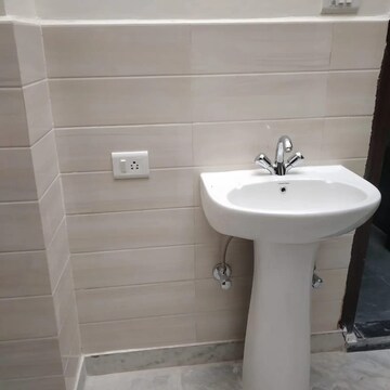 Attached Bathroom in 3 BHK Independent House at Naubasta Kala – for Sale