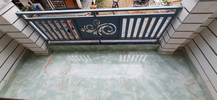 Balcony, ankur vihar 3 Bedroom 850 Sq.Ft. Builder Floor In Ankur Vihar Delhi 7508008