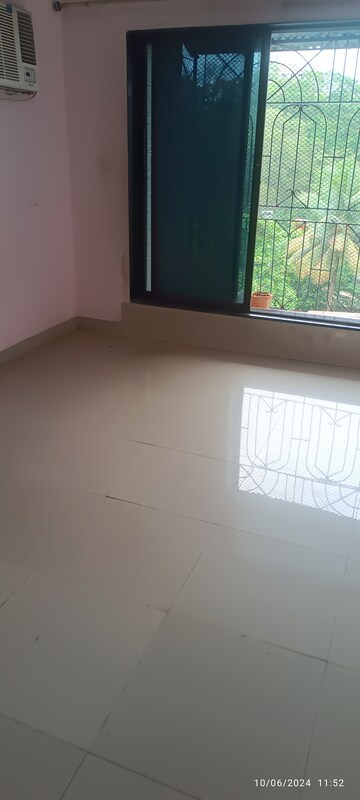 Room in 3 BHK Apartment at The One Plaza CHS, Sector 19a – for Sale