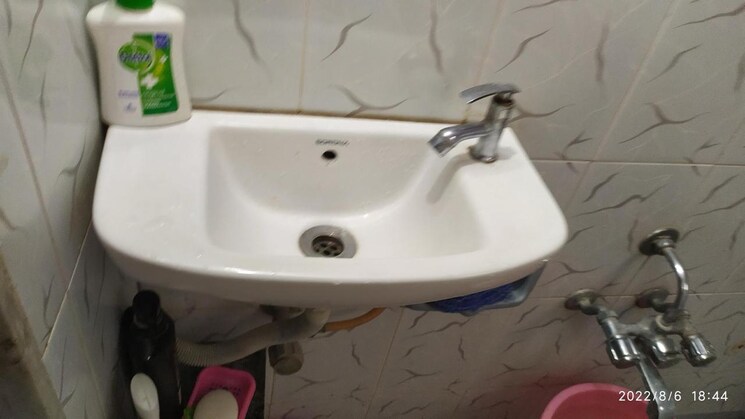 Bathroom, blossom-chsl 2 Bedroom 700 Sq.Ft. Apartment In Marol Mumbai 7508091