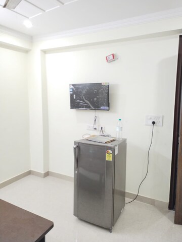 Kitchen in 1 BHK Builder Floor at Sector 46 – for Rent
