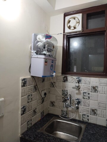 Kitchen in 1 BHK Builder Floor at Sector 46 – for Rent