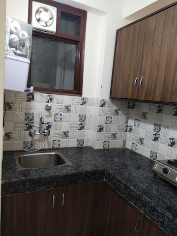Kitchen in 1 BHK Builder Floor at Sector 46 – for Rent