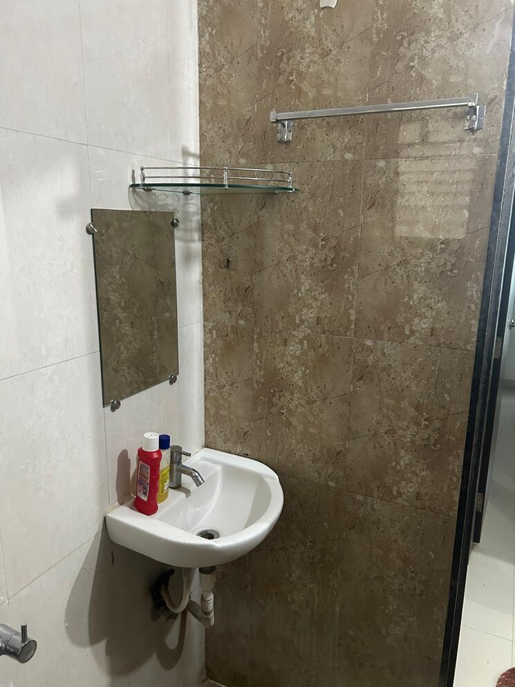 Bathroom, param-kesar-kingdom-a-bld 2 Bedroom 720 Sq.Ft. Apartment In Dighi Pune 7508188