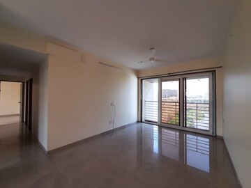Room in 3 BHK Apartment at Vishwamukha CHS, Seawoods – for Sale