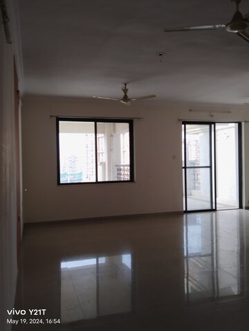 2 BHK Apartment For Rent in Dorabjee Paradise Building A&B Condominium Mohammadwadi Pune  7508595