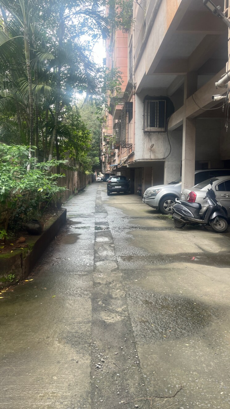  Parking, mansi-maniratna-complex 2 Bedroom 1100 Sq.Ft. Apartment In Walvekar Nagar Pune 7508682