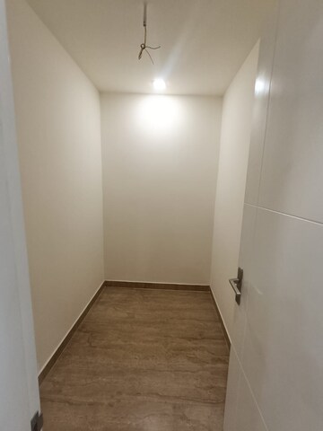 Room in 4 BHK Builder Floor at BP Homes, Sector 85 – for Sale