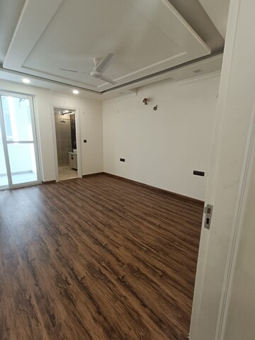 Room in 4 BHK Builder Floor at BP Homes, Sector 85 – for Sale