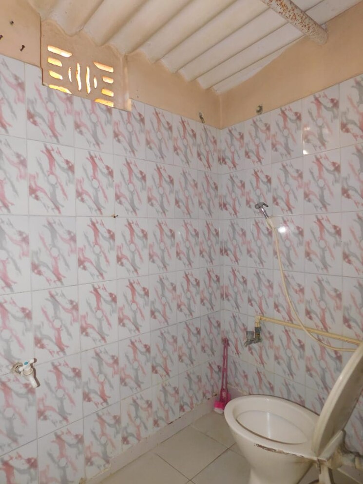 Bathroom, banashankari 3rd stage 5 Bedroom 1800 Sq.Ft. Independent House In Banashankari 3rd Stage Bangalore 7508823