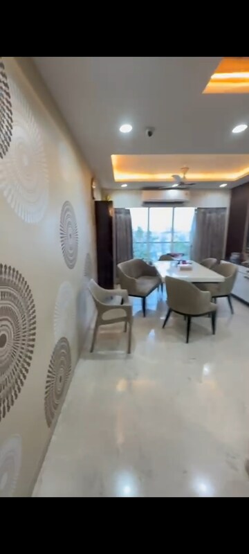 Master Bedroom in 4 BHK Apartment at Sheth Avalon Phase 2, Majiwada – for Sale