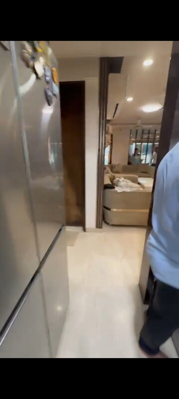 Bathroom in 4 BHK Apartment at Sheth Avalon Phase 2, Majiwada – for Sale