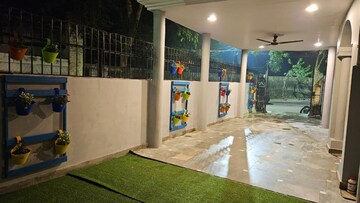 Parking in 5 BHK Villa at Gomti Nagar – for Sale