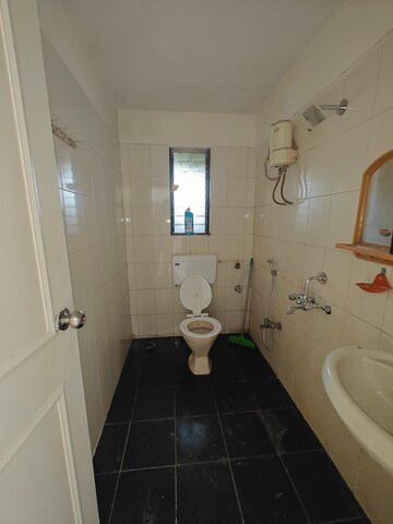 Bathroom in 3 BHK Apartment at Sea Breeze Tower, Nerul – for Sale
