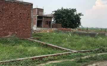 Plot For Sale in Neharpar