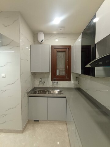 Kitchen in 3 BHK Builder Floor at East Patel Nagar – for Sale
