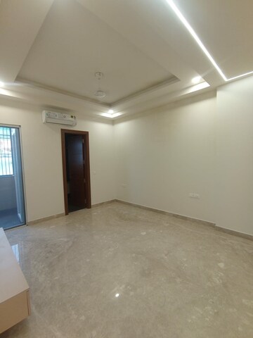 Building Lobby in 3 BHK Builder Floor at East Patel Nagar – for Sale