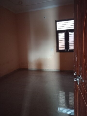 Room in 2 BHK Independent House at Gaurabagh – for Sale