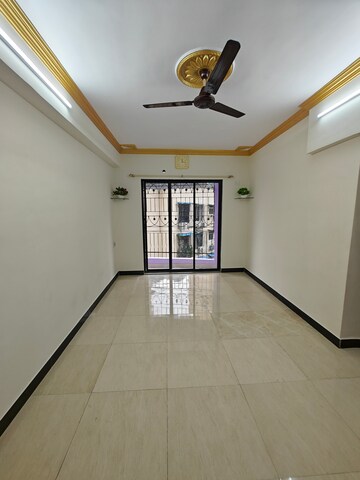 Room in 2 BHK Apartment at Suman Heritage, Nerul – for Sale